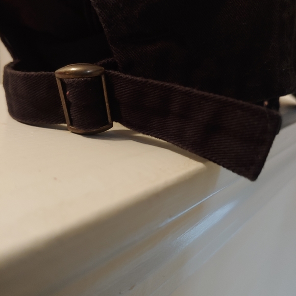 Champion Shoe Flow Embroidered Logo Black Hat - Picture 4 of 5